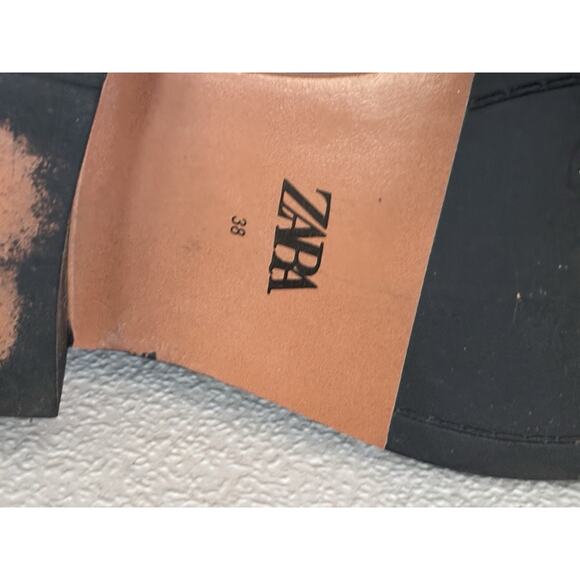 Zara Women's Boots Black EUC Chelsea Ankle Bootie EU Size 38 US 7.5–8 - Picture 4 of 15